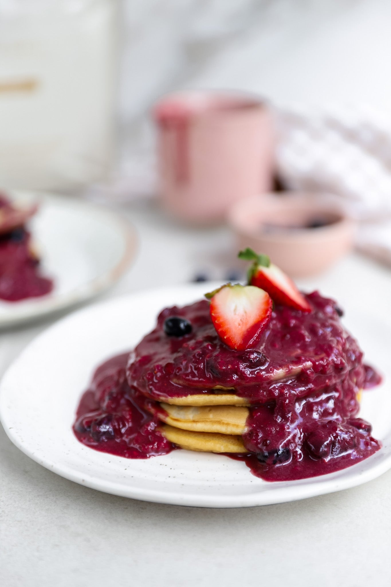 Fluffy Pancakes with Look Well Berry Cream Sauce